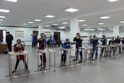 В Сасово стартовали соревнования по зимнему троеборью