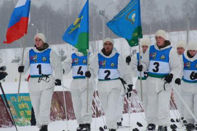 Под Рязанью завершился лыжный переход десантников со всей страны