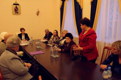 Юлия Рокотянская обсудила с рязанцами благоустройство двора на Интернациональной