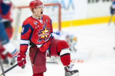 Полку ХК «Рязань» прибыло