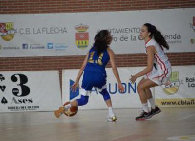 Рязанка Нина Глонти в составе женской сборной России U20 по баскетболу померилась силами с испанками