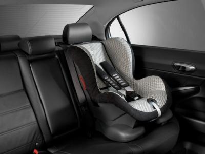 Рязанцы продолжают возить детей неправильно