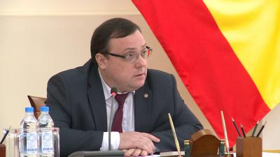 Роман Петряев