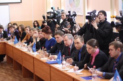 Рязанские студенты неформально пообщались с представителями власти