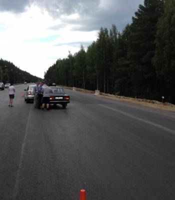 «Семёрка» въехала в Volkswagen на автодороге Рязань-Клепики