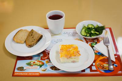 Рязанский Роспотребнадзор открыл «горячую линию» по вопросам питания в школах