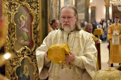 Рязанский митрополит провёл Божественную литургию в Успенском соборе Будапешта