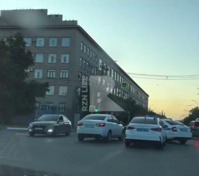 Фото: телеграм-канал «Rzn life | Жизнь Рязани | Разань» 