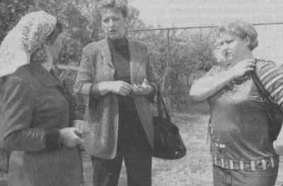 В сельских поселениях Сапожковского района жители трудятся наравне с властью