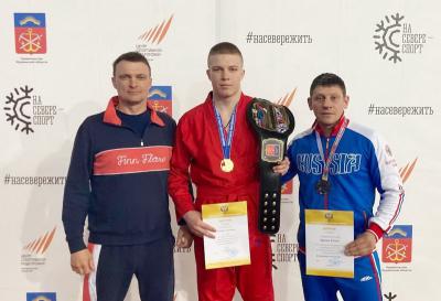 Рязанец оформил золотой дубль на первенстве России по универсальному бою