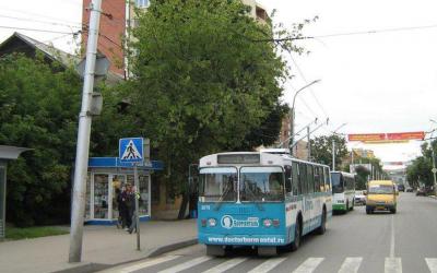 По улице Грибоедова временно закроют движение транспорта