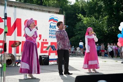 Рязанцев поздравил дворец культуры «Приокский»