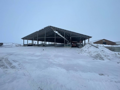 В Пителинском районе продолжается реконструкция животноводческого комплекса