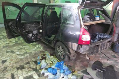 В рязанскую ИК-2 пытались доставить более 40 мобильников и спирт