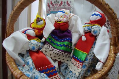 Рязанцам предлагают изготовить куклу-оберег по древней технологии