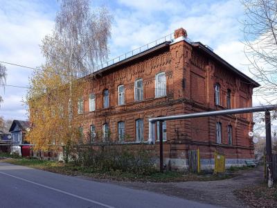 В Ряжске могут решить проблему нерегламентированной рекламы на фасадах