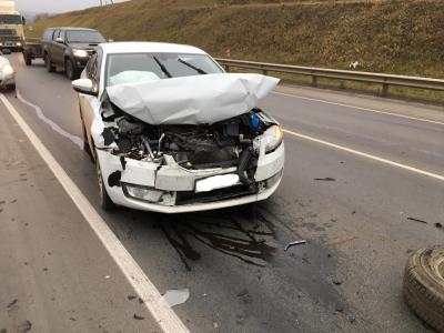 Близ Михайлова Scoda Octavia «догнала» внедорожник