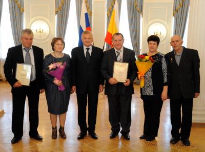 Олег Ковалёв наградил успешных рязанцев