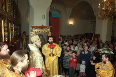 Митрополит Марк поздравил Николо-Ямской храм Рязани с престольным праздником