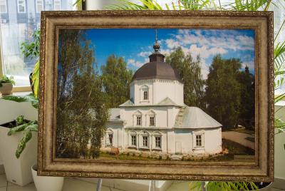 В библиотеке имени Горького открылась выставка, посвящённая Вышенской обители