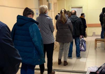 Рязанцы вновь пожаловались на очереди в поликлинике №4