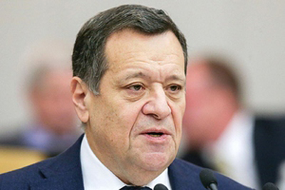 Андрей Макаров