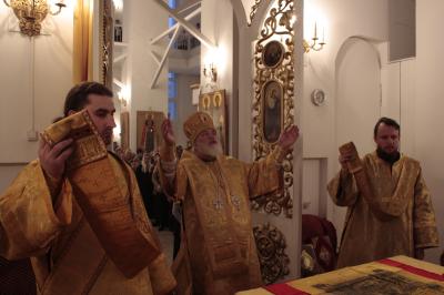 Владыка Павел: «Пусть Господь пошлёт нашим воинам мудрости, мужества и умудрит правителей»