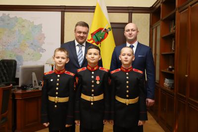 Николай Любимов пообщался с кадетами Московского суворовского военного училища