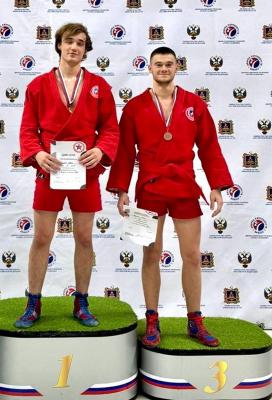 Рязанские самбисты завоевали медали чемпионата и первенства ЦФО