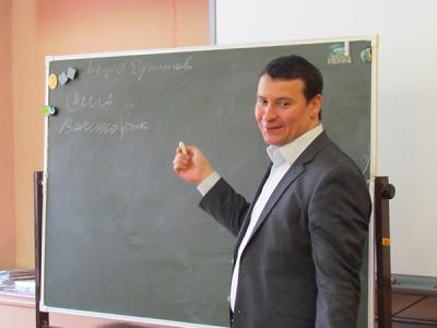 Владислав Фролов