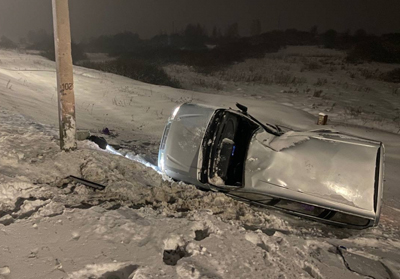 Под Рязанью «десятка» врезалась в опору ЛЭП, погибла пожилая пассажирка