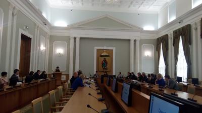 Депутат Рязгордумы предложил сделать экспериментальный подъезд к школе