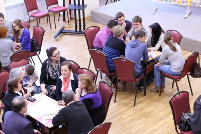 В день рождения комсомола рязанцы поиграли и распили чай