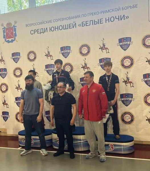 Рязанские «греко-римляне» отличились на Всероссийском турнире в Питере