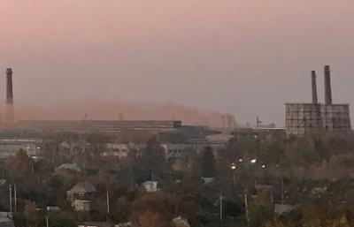 Рязанцы страдают от накрывающей районы города дымки