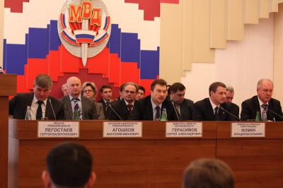 Замминистра МВД России считает, что Анатолий Агошков затрагивает рельефные и чёткие проблемы