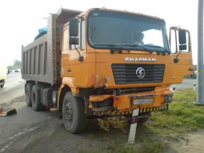 Под Рязанью большегруз протаранил «Калину»