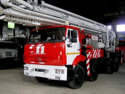 Рязанские пожарные получили новый 50-метровый автоподъёмник