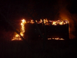 Клепиковцы проводили старый год с огоньком