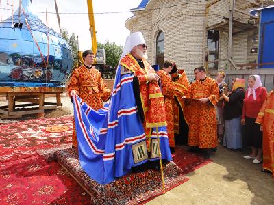 В Рязани освятили купол и крест храма в честь иконы, спасающей от пьянства