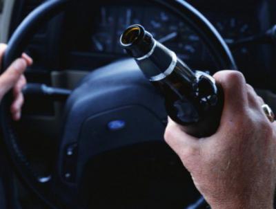 Рязанцы продолжают водить автомобиль «под мухой»