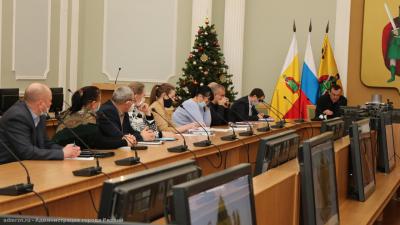 Мэрия порекомендовала рязанцам пересесть на общественный транспорт