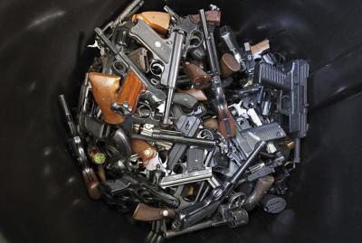 Рязанцы могут заранее записаться на госуслугу в сфере оборота оружия