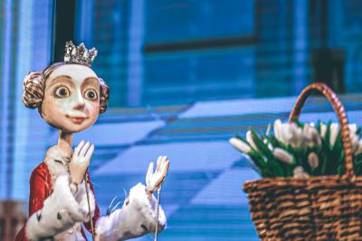 Рязанский театр кукол представил премьерный спектакль «Двенадцать месяцев»
