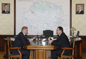 Олег Ковалёв поделился с Николаем Фёдоровым своим мнением о прямых выборах губернаторов