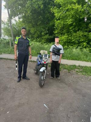 Автоинспекторы поймали в Рязанской области пять несовершеннолетних мотоциклистов