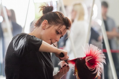 В Рязани прошёл полуфинал чемпионата по парикмахерскому искусству