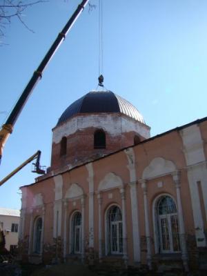 Установлен купол в Николо-Дворянском храме Рязани 