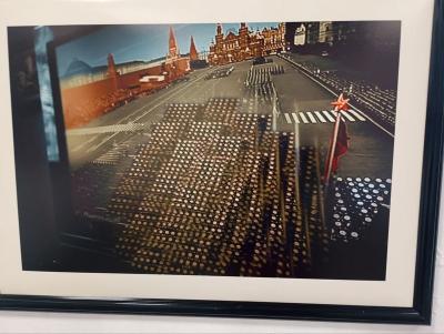 В «Фотодоме» Рязани открылась выставка «Парад Победы: Прадеду правнук»