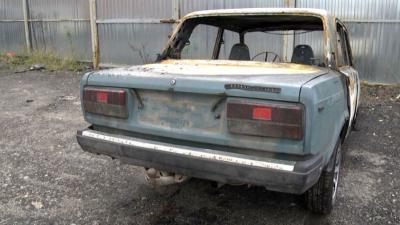 Житель Тумы угнал «семёрку», улетел в кювет и сжёг автомобиль